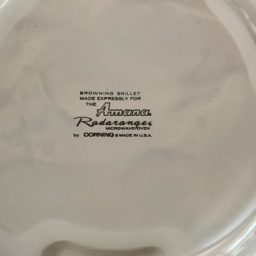 Vintage CorningWare Colonial house browning skillet with lid